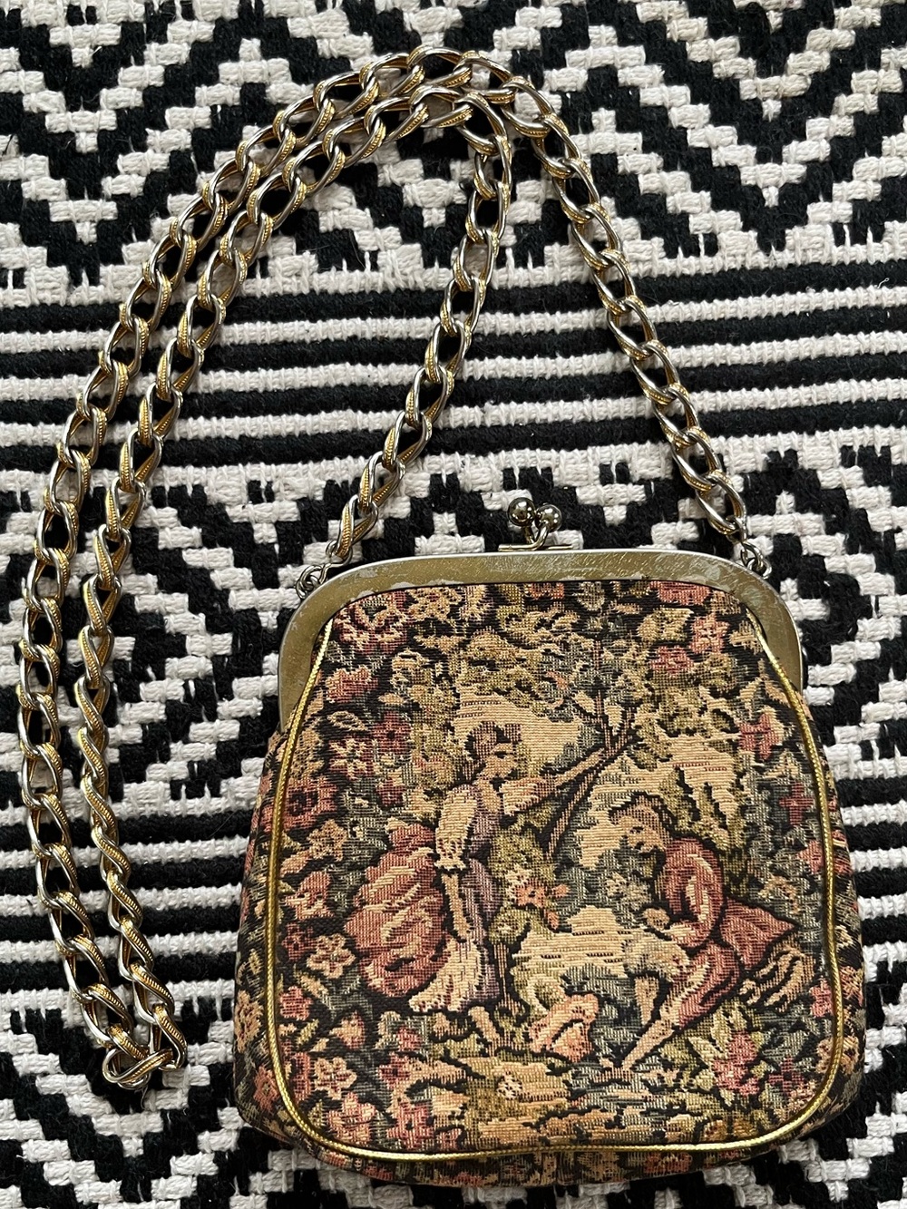 VTG 50s JR Miami Courting Scene Tapestry Gold Chain Mini Bag